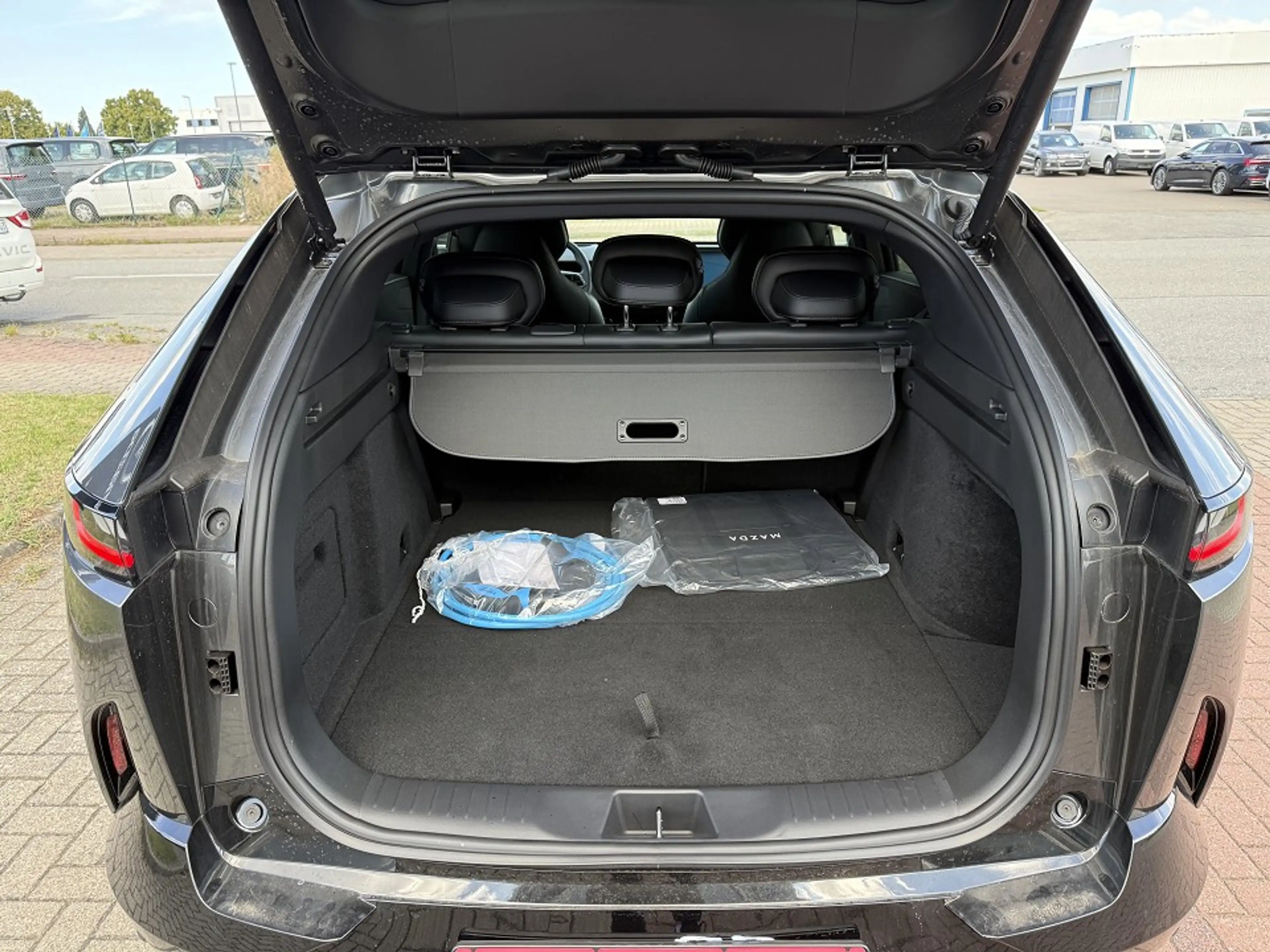 Mazda CX-6e EV 258ps Takumi BKTR PABS — photo 4