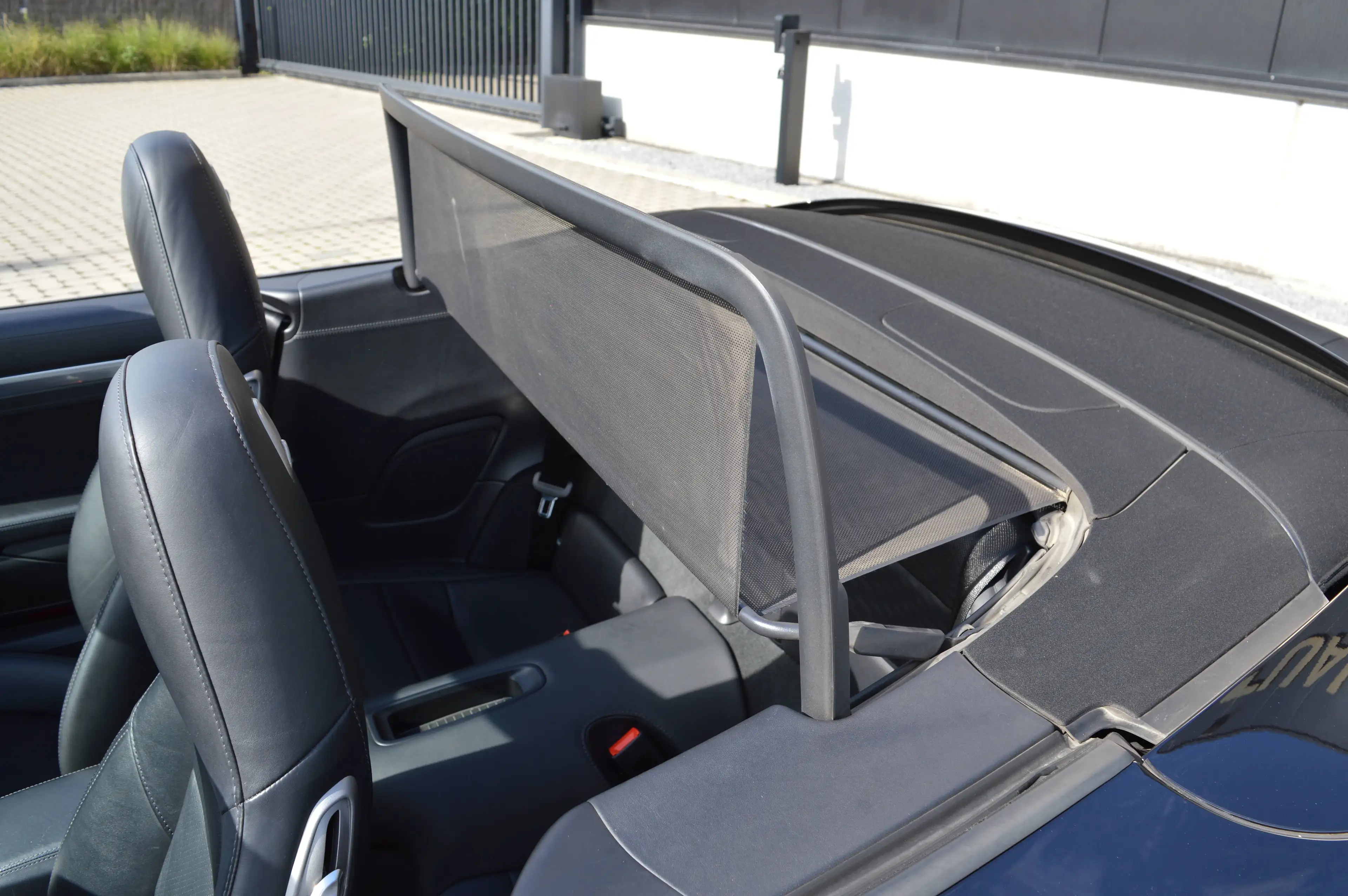 Porsche 911 991.2 Carrera 4S Cabriolet 3.0 Turbo - Sportchrono — photo 13