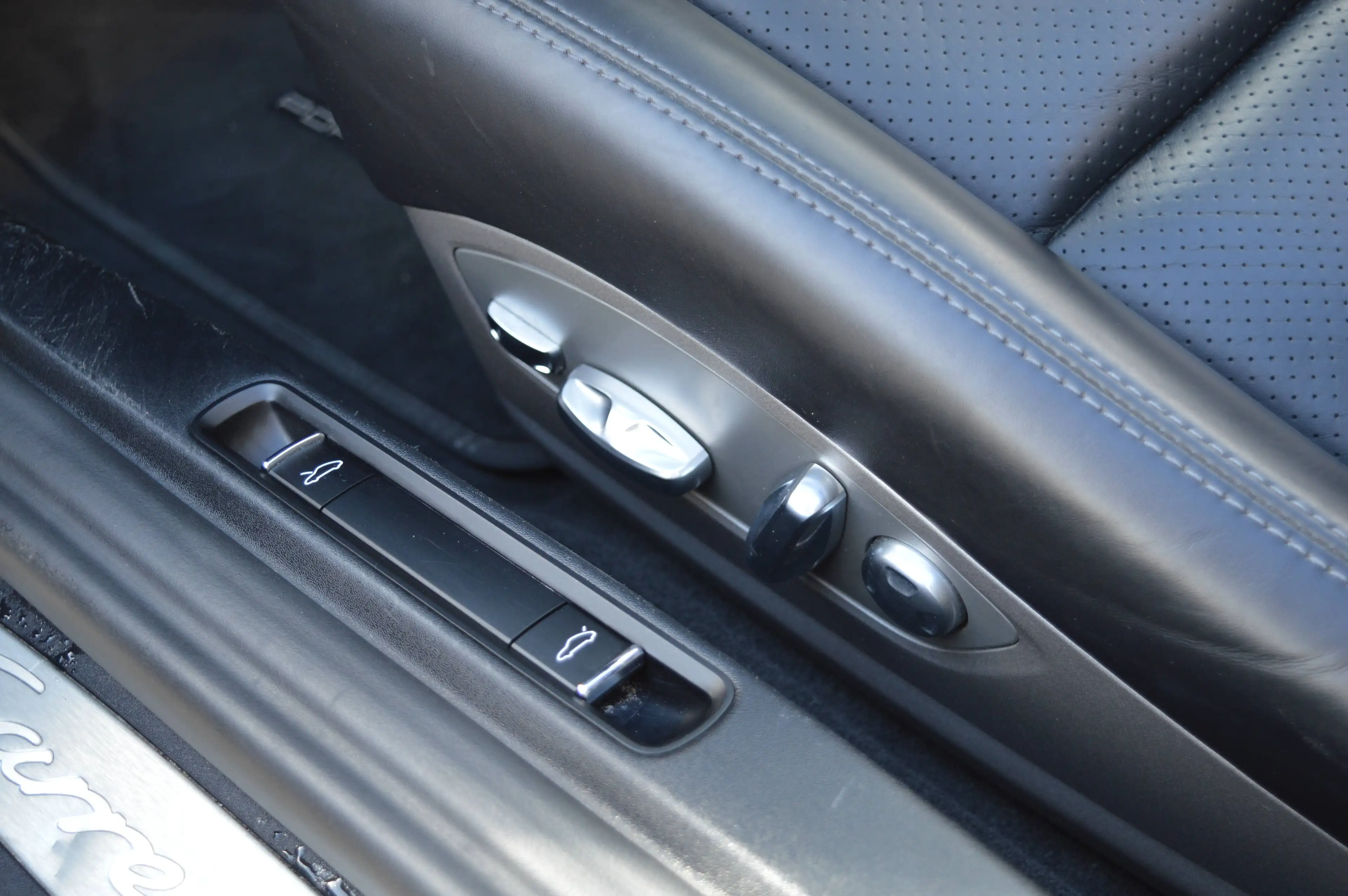 Porsche 911 991.2 Carrera 4S Cabriolet 3.0 Turbo - Sportchrono — photo 15