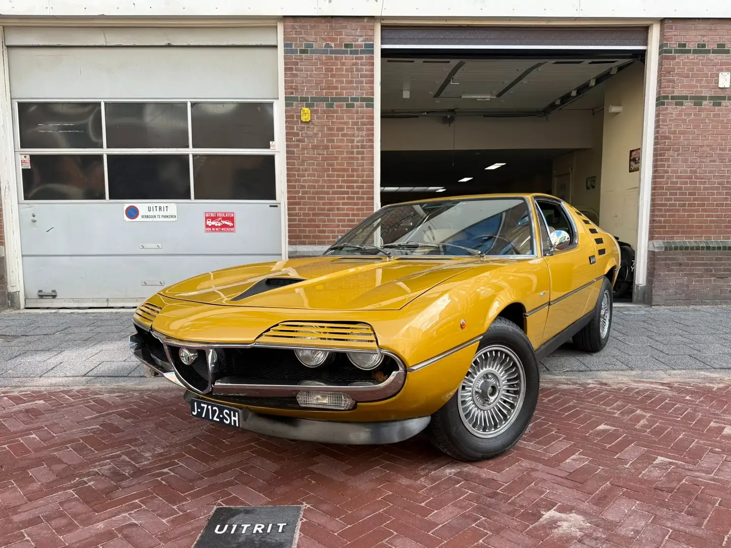 Alfa Romeo Montreal 2.6 V8 Oro - 1