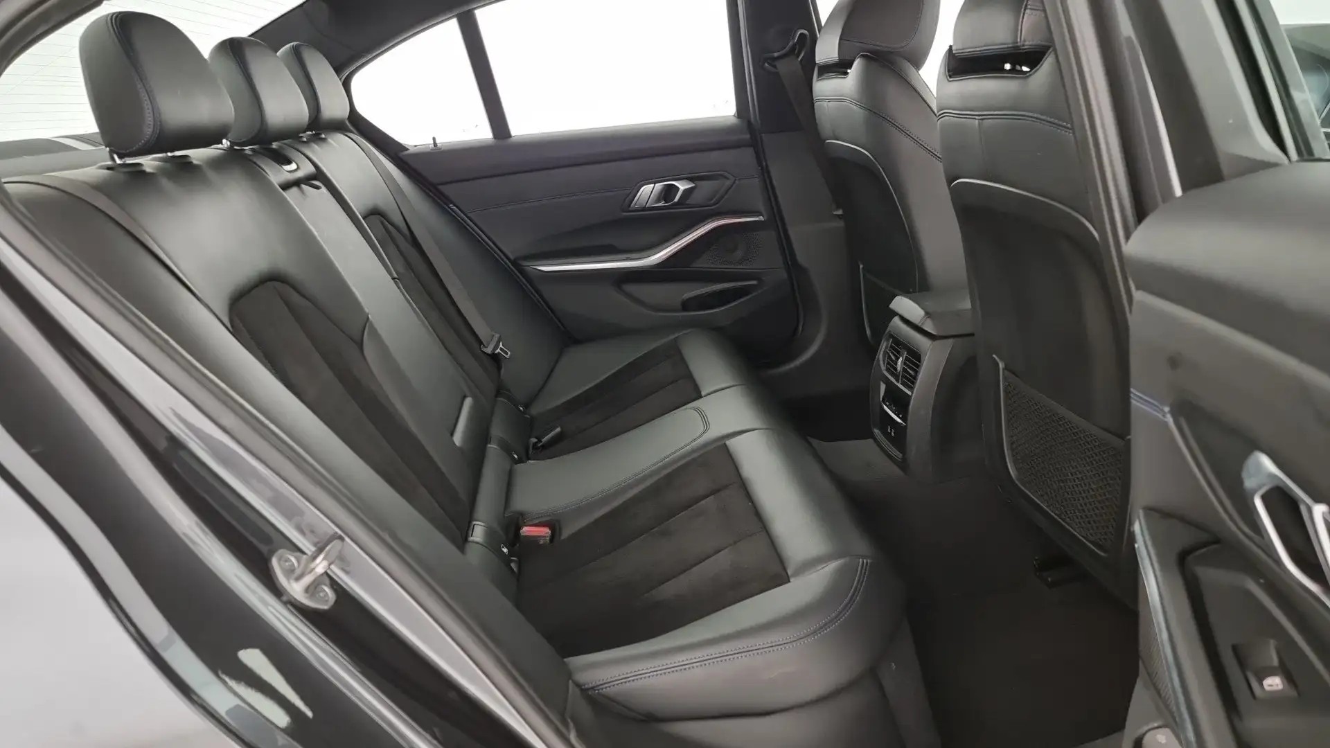 BMW 330 330d 48V Msport Grijs - 2