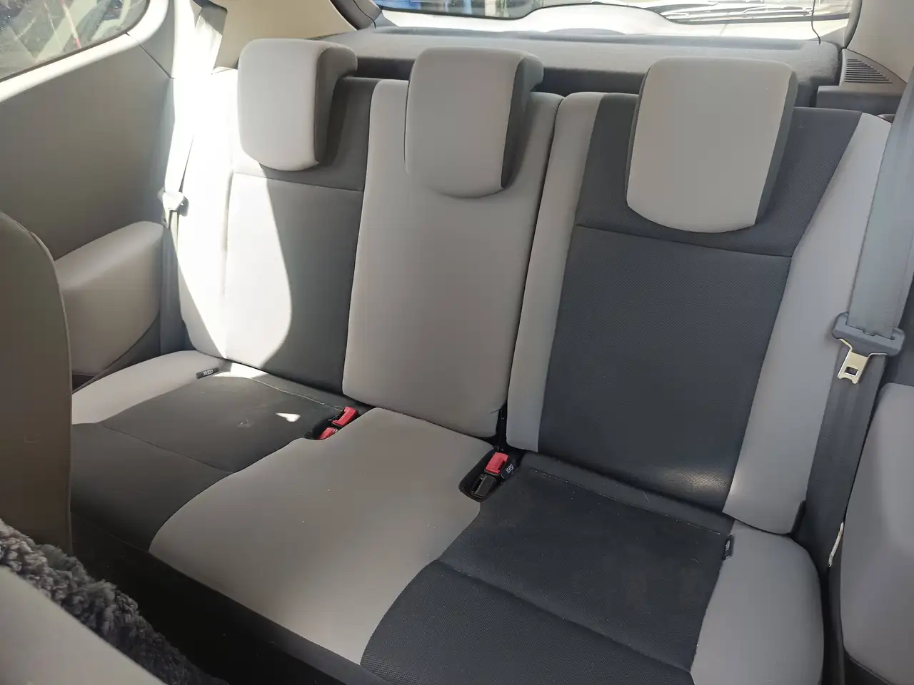 Renault Clio Citadine 3 portes — photo 5