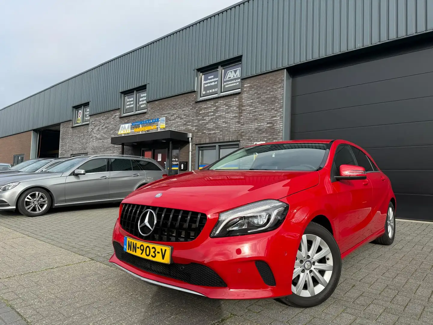 Mercedes-Benz A 160 Ambition | 2E EIGENAAR | 12MND GARANTIE | 175PK | Roşu - 2