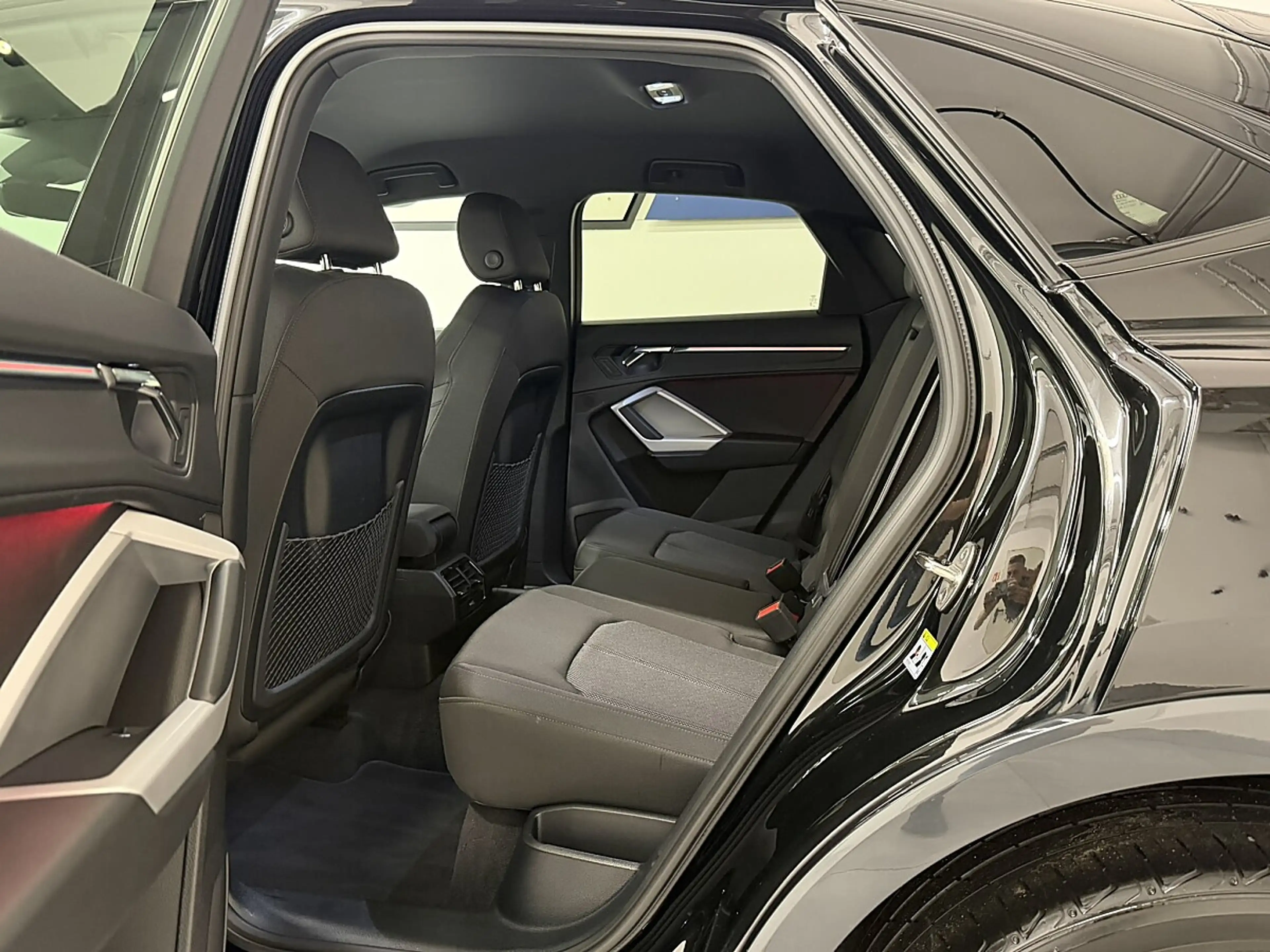 Audi Q3 Sportback 35 TDI quattro S-tronic. LED/ACC/Navi... — photo 6