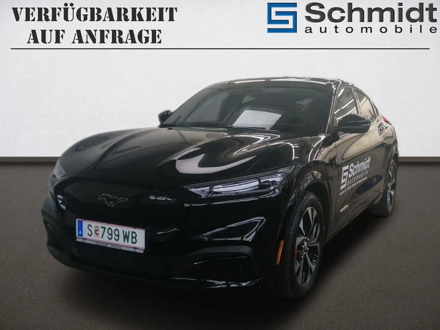 Ford Mustang Mach-E AWD 351PS / 99KWH Noir - 1