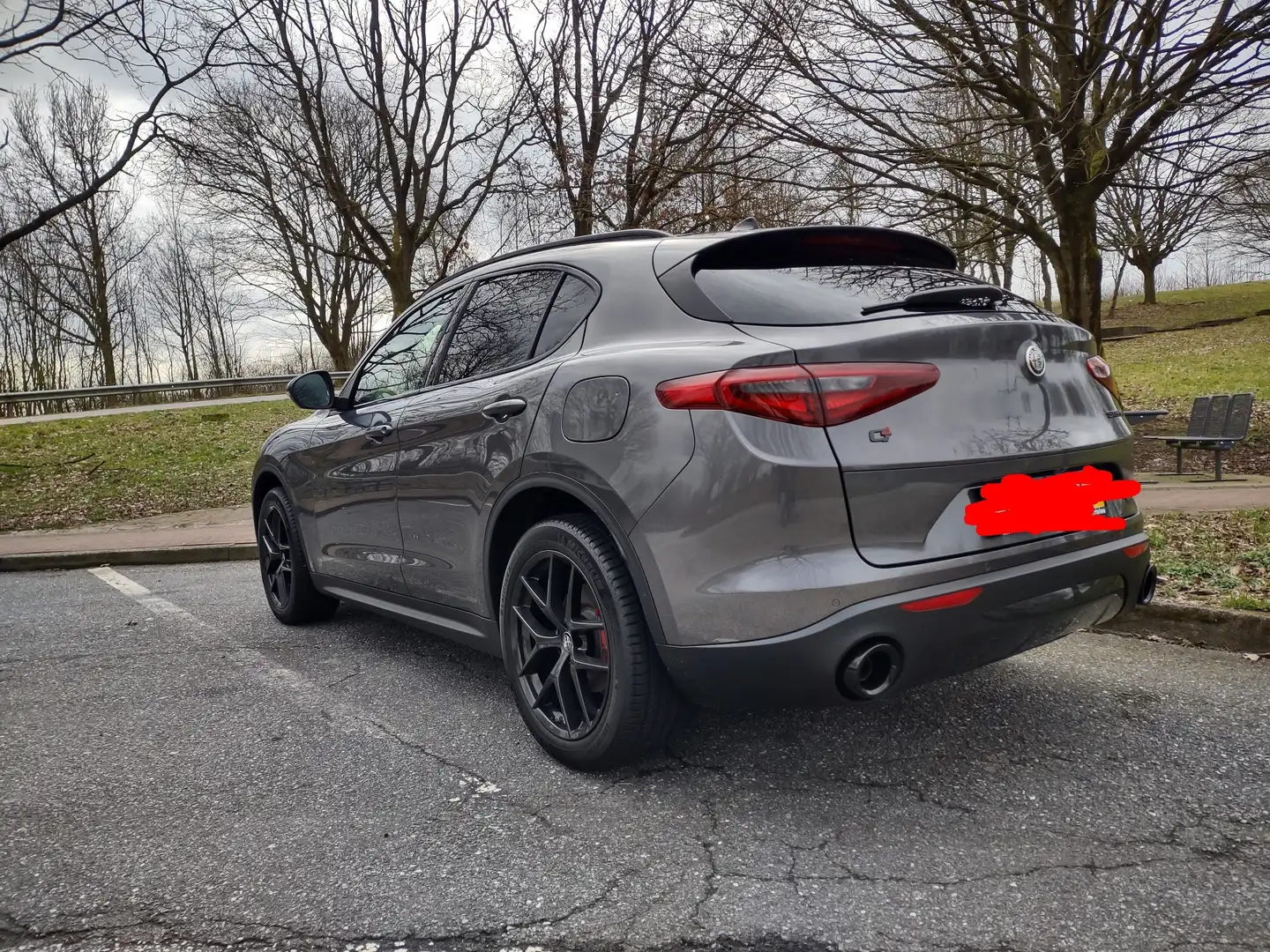 Alfa Romeo Stelvio B-Tech Q4 - 1