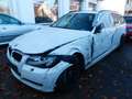 BMW 318 i Touring Navi | Leder | Xenon | Standheizung Wit - thumbnail 2