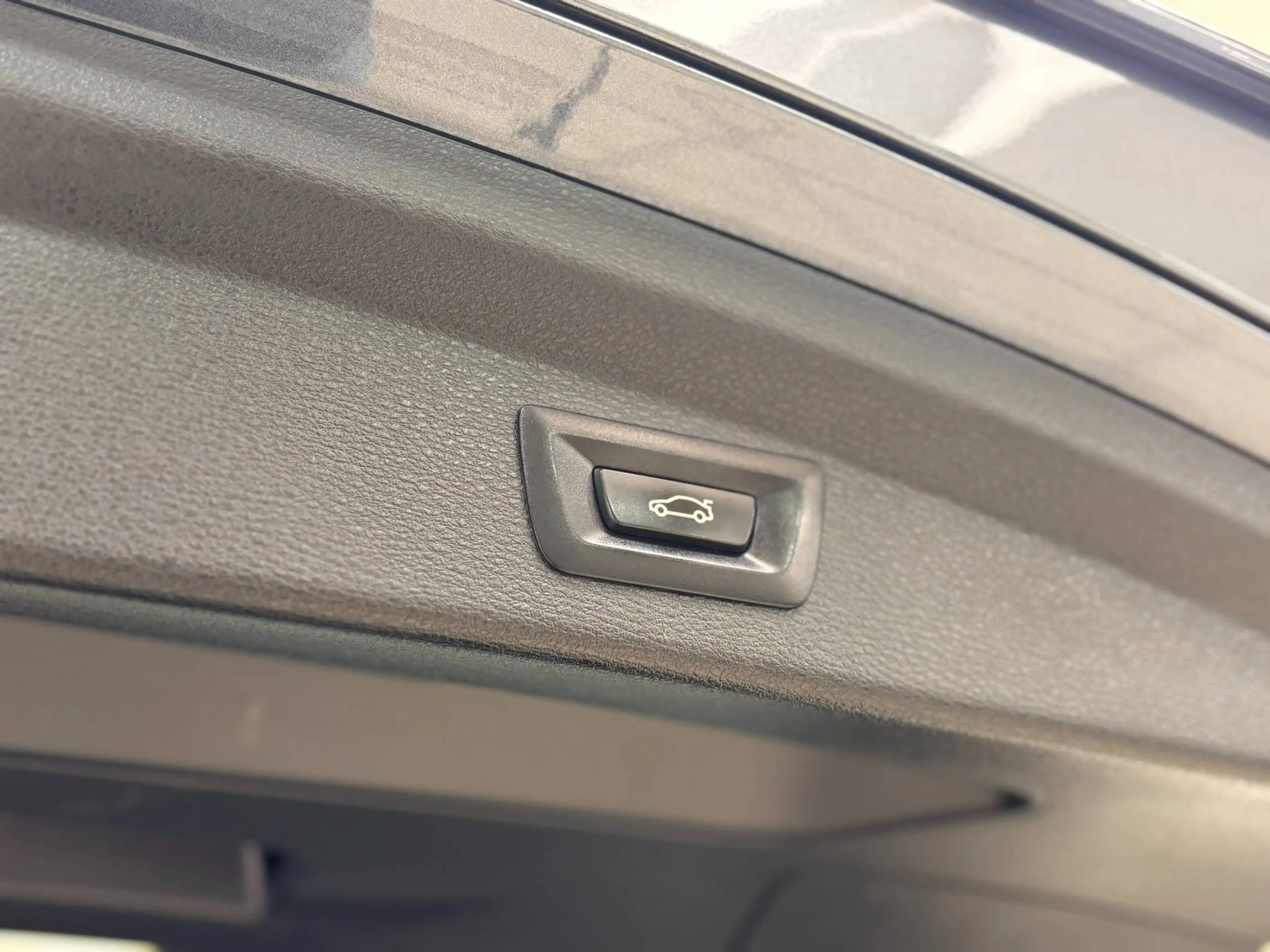 BMW X2 1.5i sDrive18 Pack M*NAVI*CAMERA*CLIM*CRUISE*LIM* — photo 10