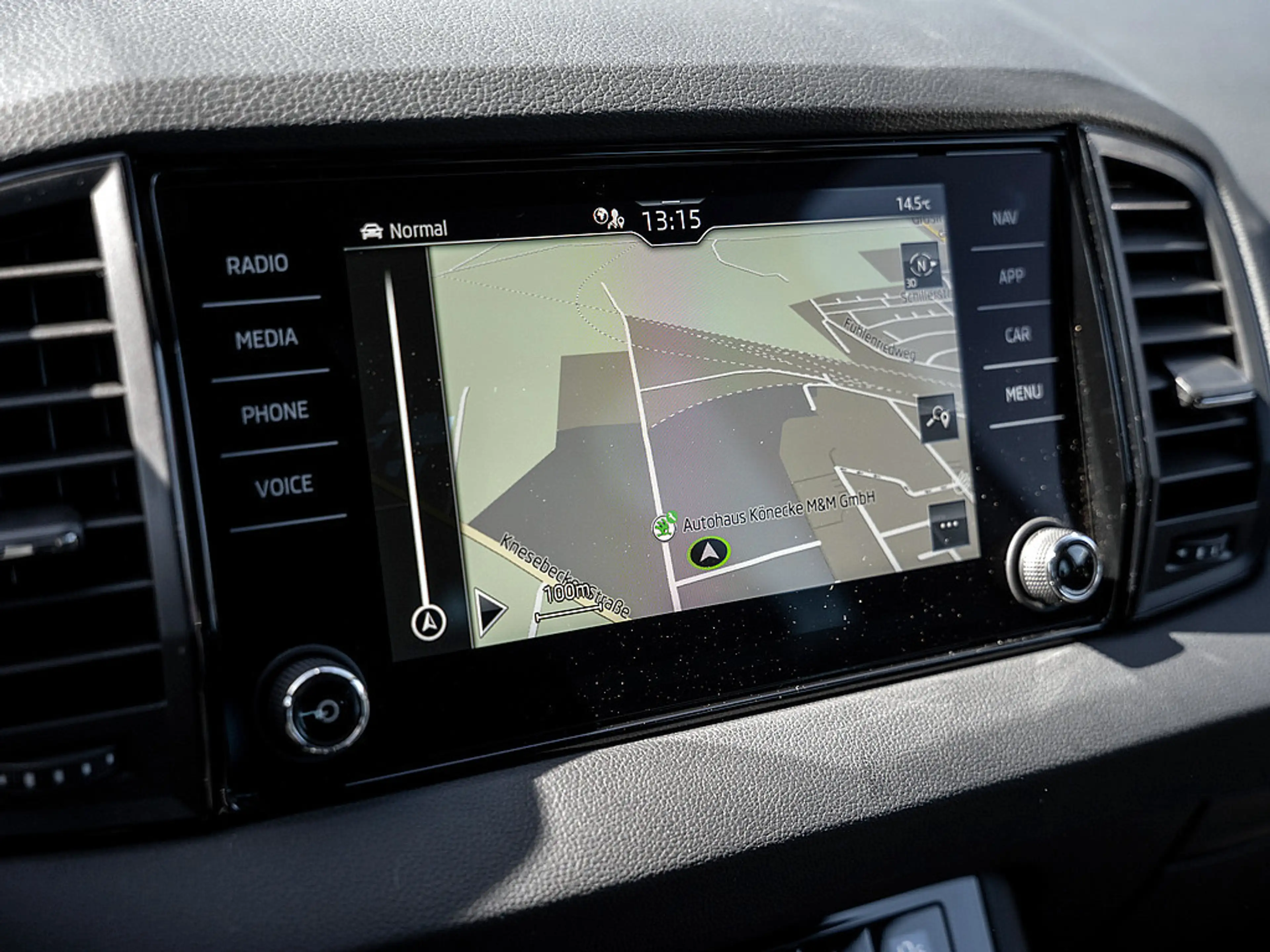 Skoda Karoq 1.5 TSI Sportline MATRIX FACEL. ACC AHK — photo 7