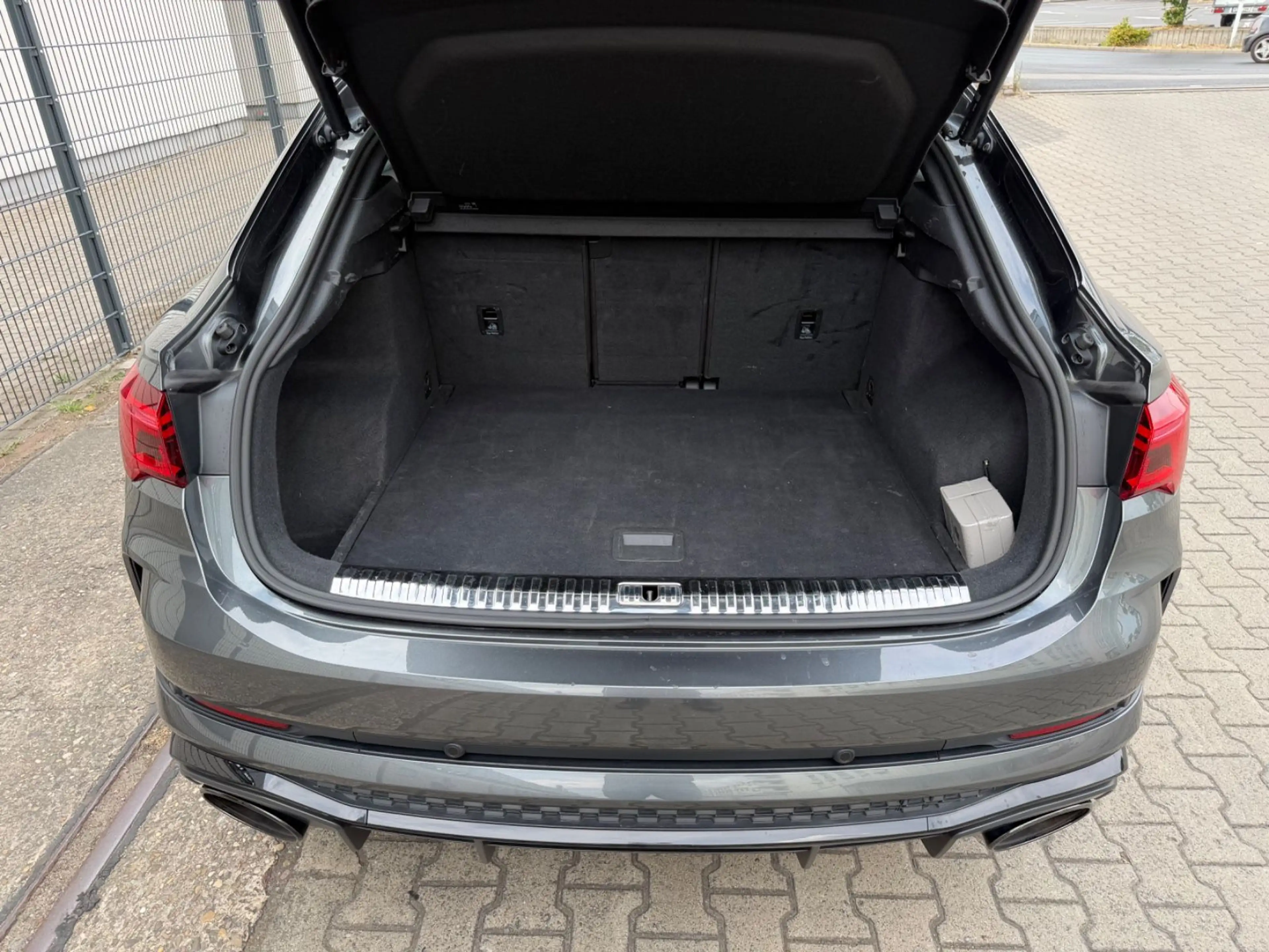 Audi RS Q3 Sportback PANO/KAMERA/MATRIX/SPORTABGAS/280 — photo 15