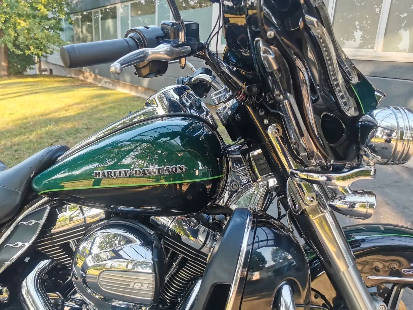 Harley-Davidson Electra Glide 103 ABS| LED Scheinwerfer Green - 2