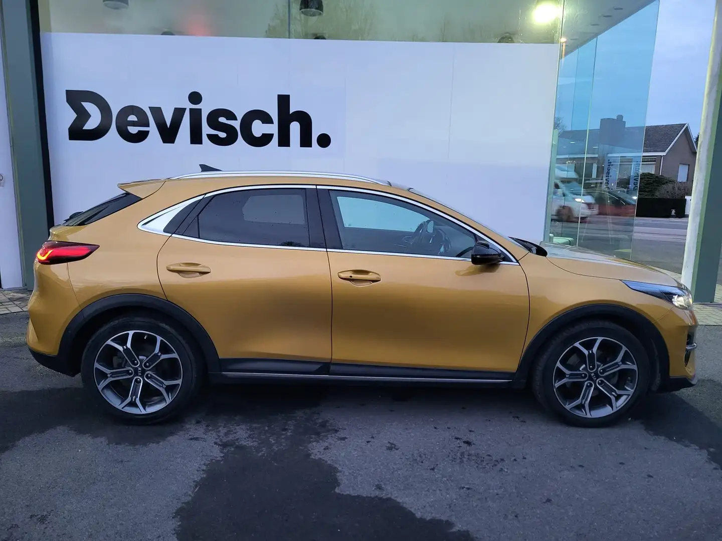 Kia XCeed XCeed 1.4 T-GDI OPF DCT7 VISION Gold - 2