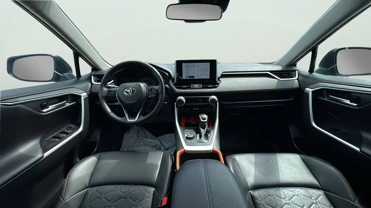 Toyota RAV 4 снимка Toyota RAV 4