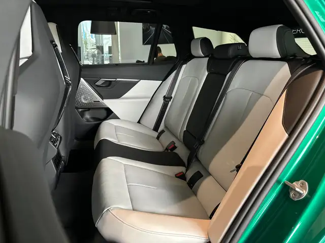 BMW M5 view 28