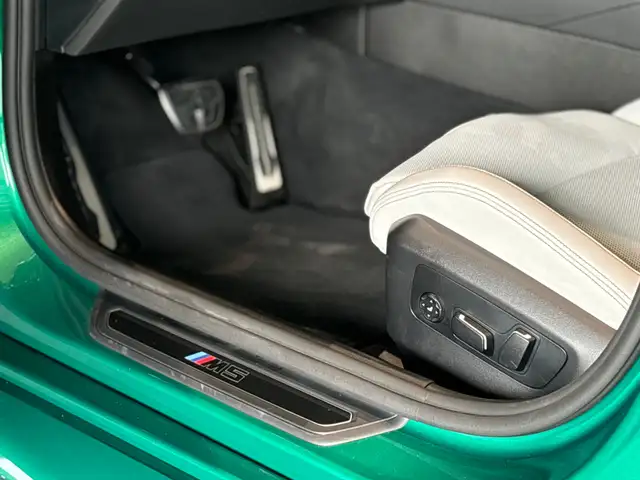 BMW M5 view 18