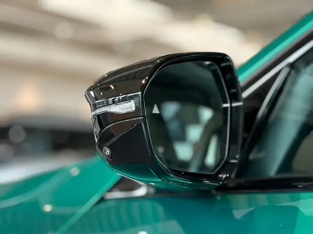 BMW M5 view 15