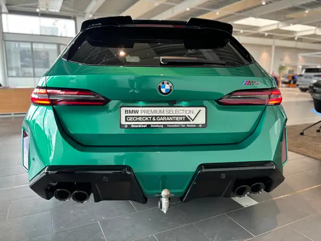 BMW M5 view 10