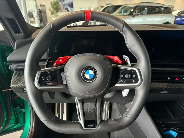 BMW M5 view 22