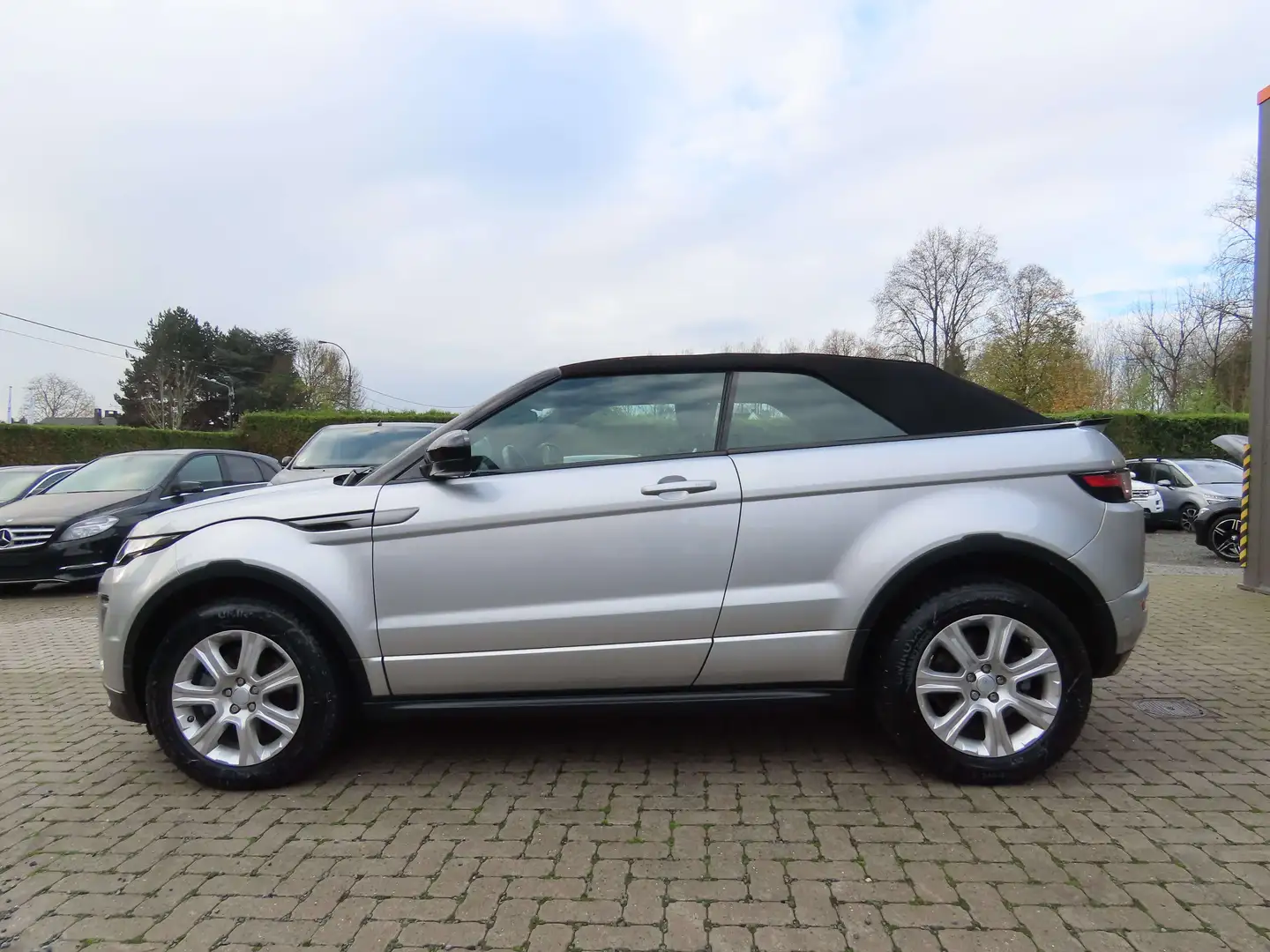 Land Rover Range Rover Evoque Range Rover Evoque Cabrio TD4 HSE Dynamic Argent - 2
