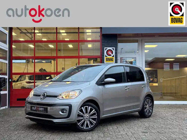 Volkswagen up! 1.0 BMT high up! *STOELVERWARMING/PDC/CRUISE*