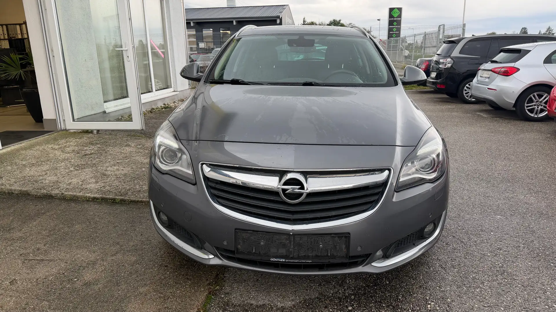 Opel Insignia Innovation Grau - 1