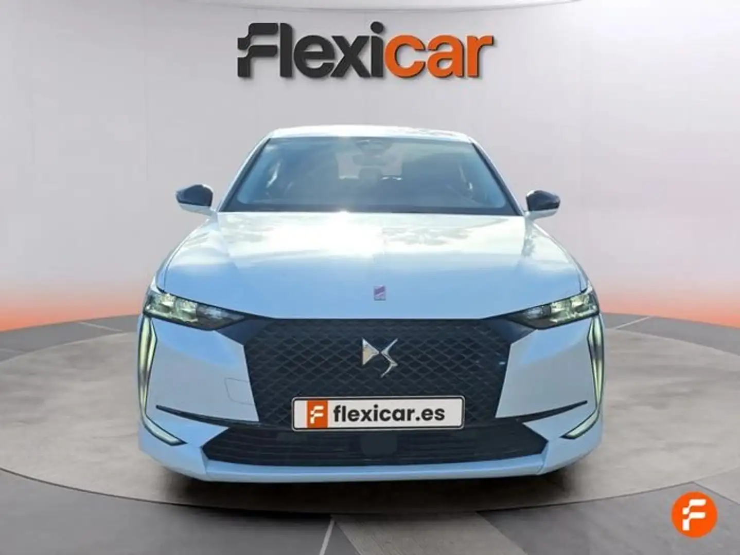 DS Automobiles DS 4 BlueHDi 130 autoPERFORMANCE LINE + Blanco - 2