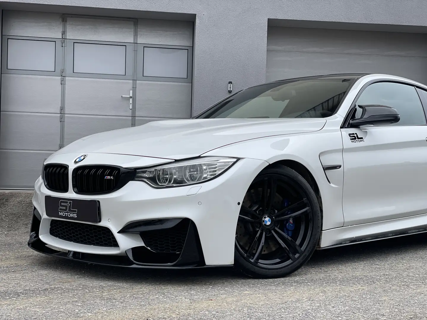 BMW M4 M-DKG Coupe Aut. - 2