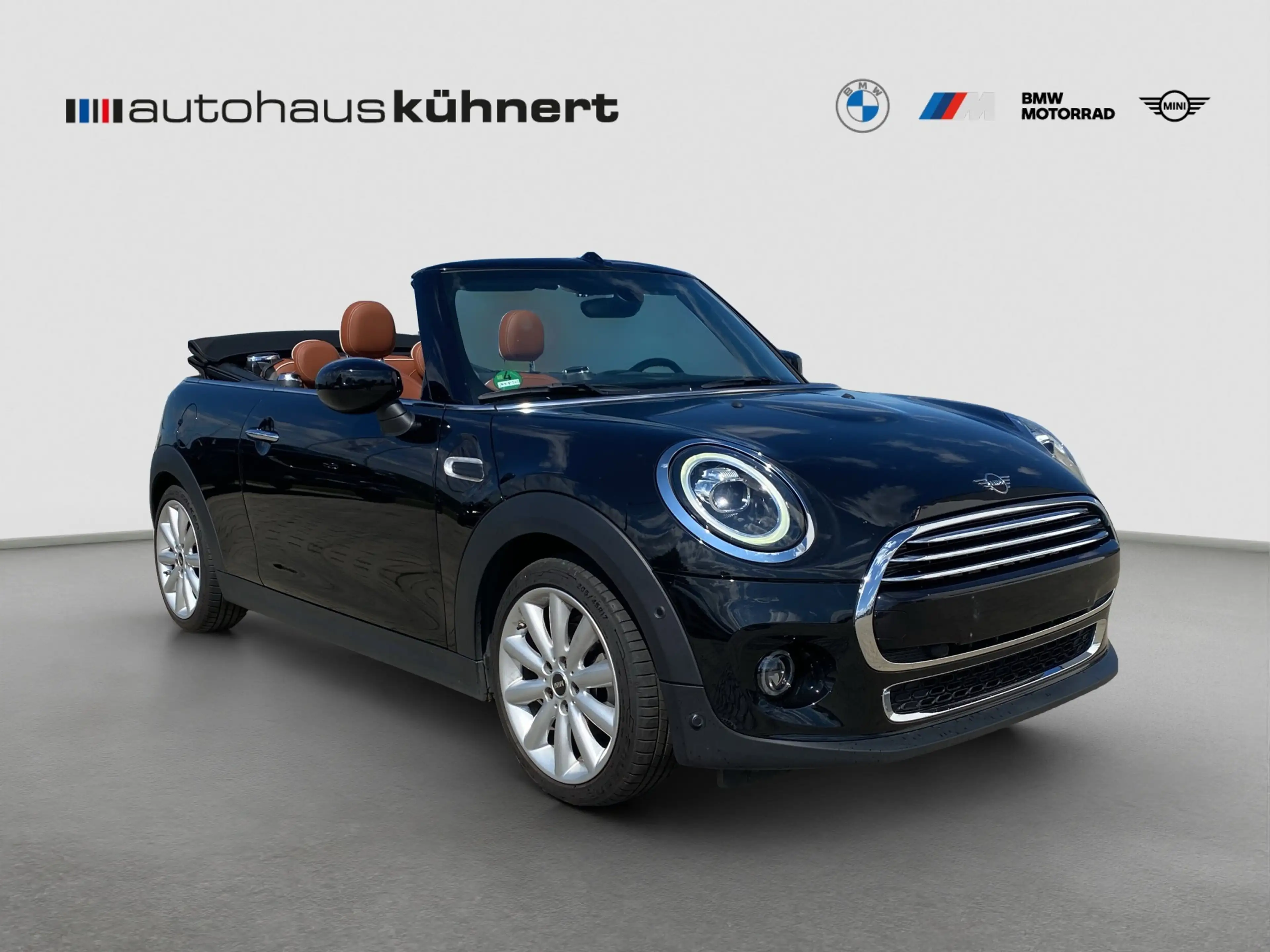 MINI Cooper Cabrio LED Navi ParkAss RFK Sportsitz PDC — photo 9