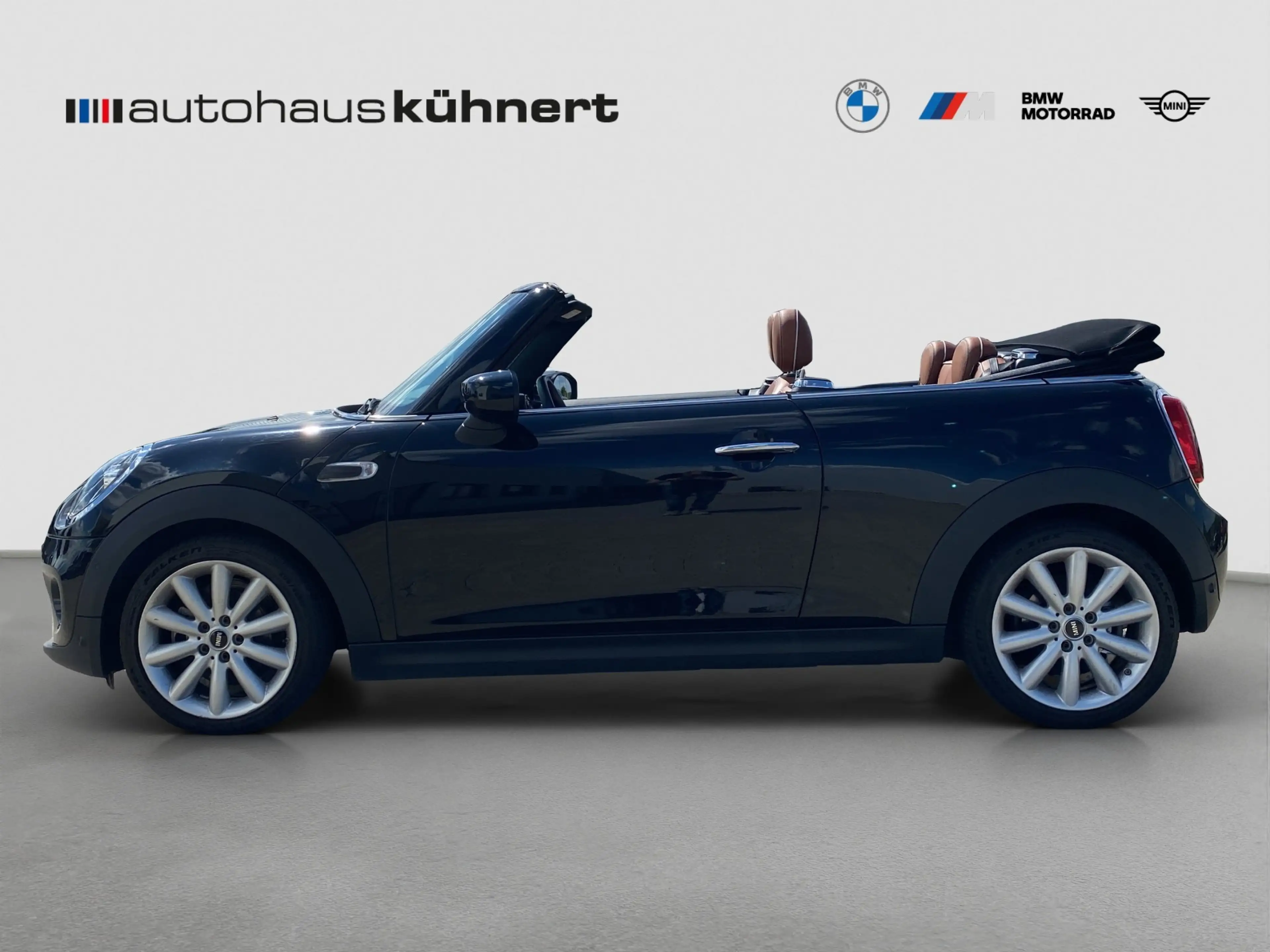 MINI Cooper Cabrio LED Navi ParkAss RFK Sportsitz PDC — photo 4