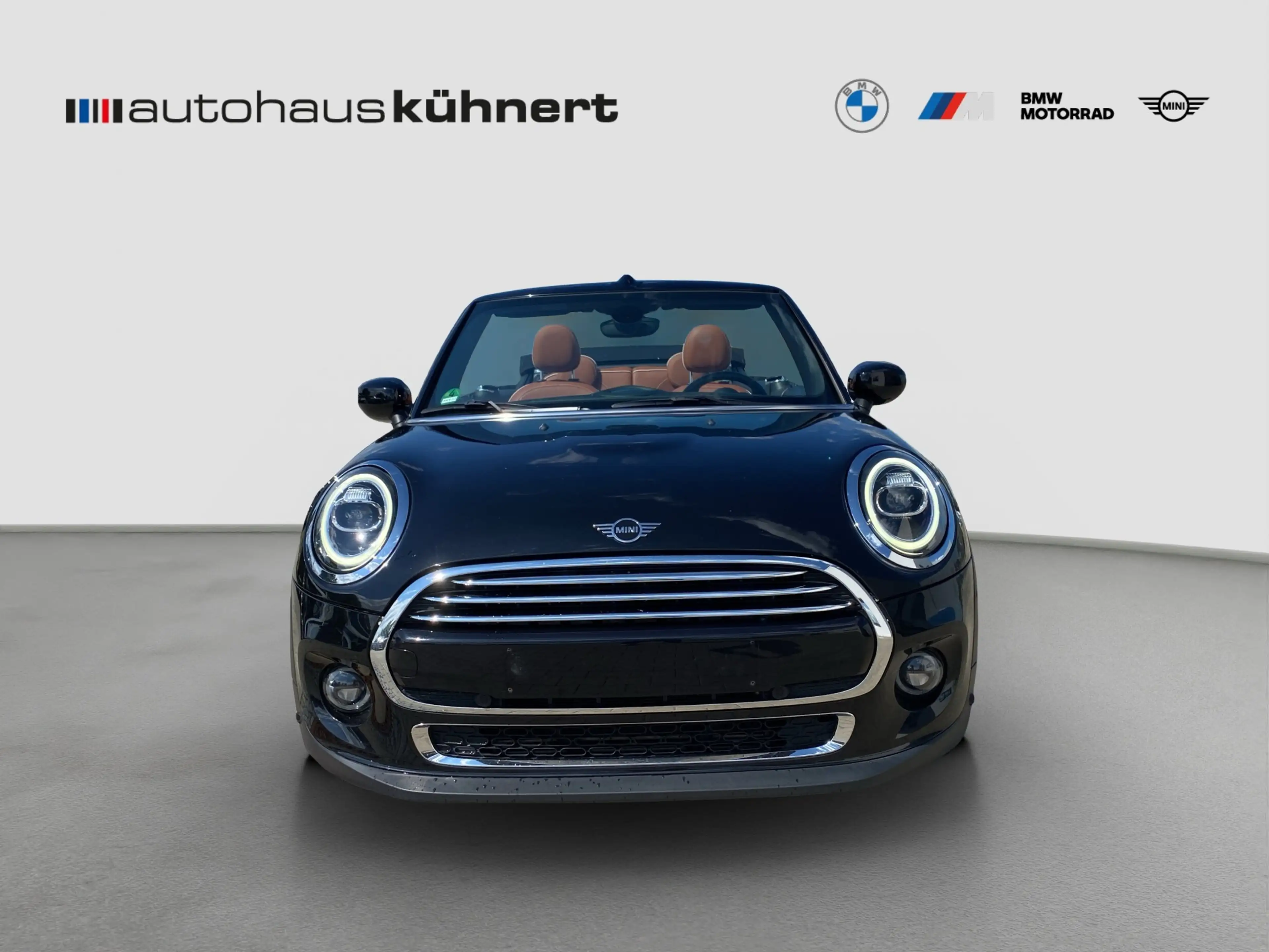 MINI Cooper Cabrio LED Navi ParkAss RFK Sportsitz PDC — photo 3