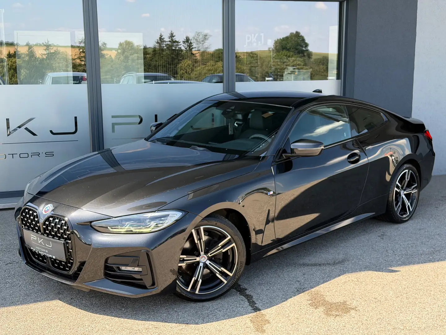 BMW 420 420d xDrive Coupe M-Paket G22 B47 Schwarz - 1
