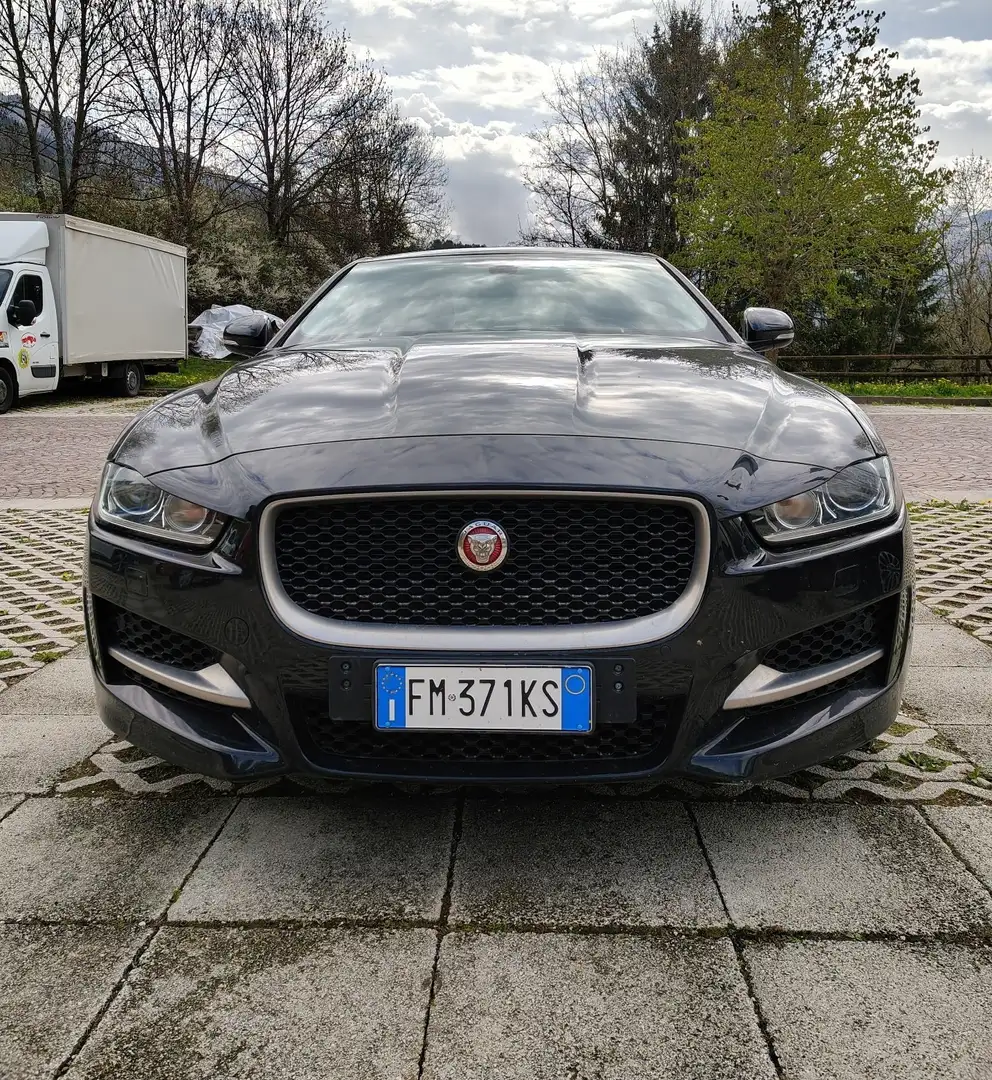 Jaguar XE 2.0d R-Sport awd 180cv auto - 1