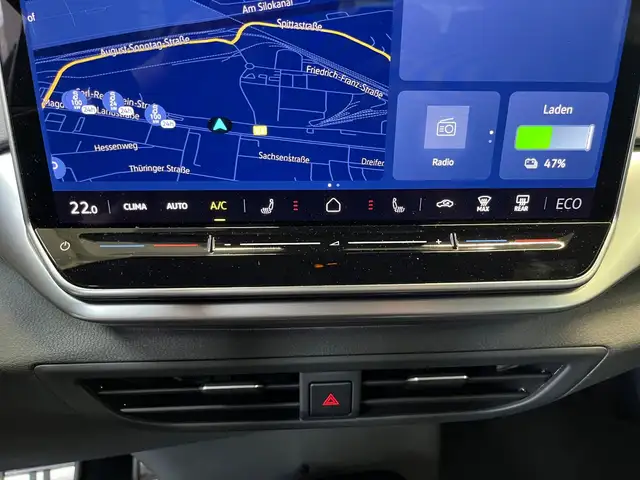 Volkswagen Id.4 view 19