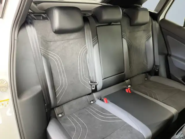 Volkswagen Id.4 view 11