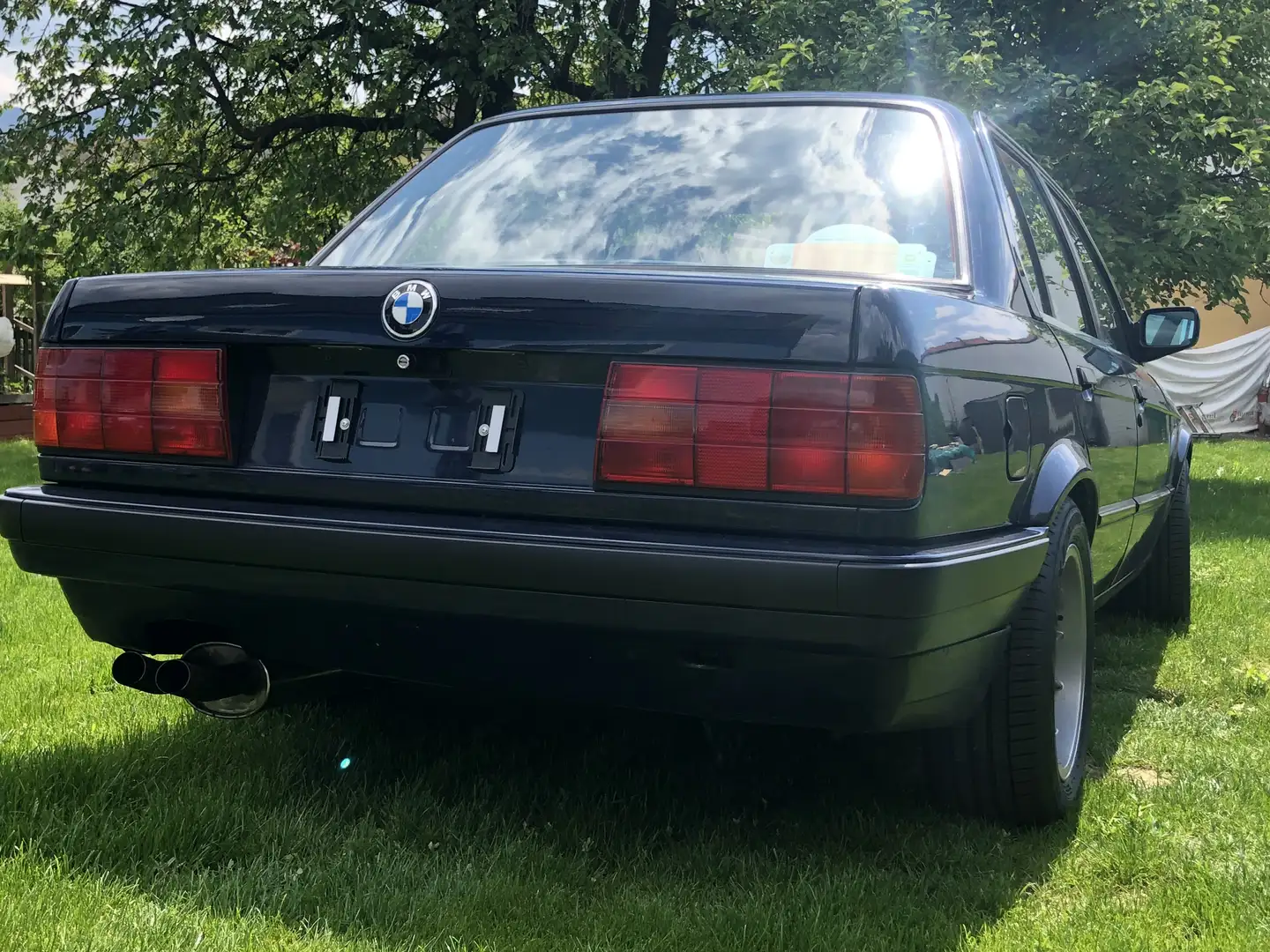 BMW 318 318i - 2