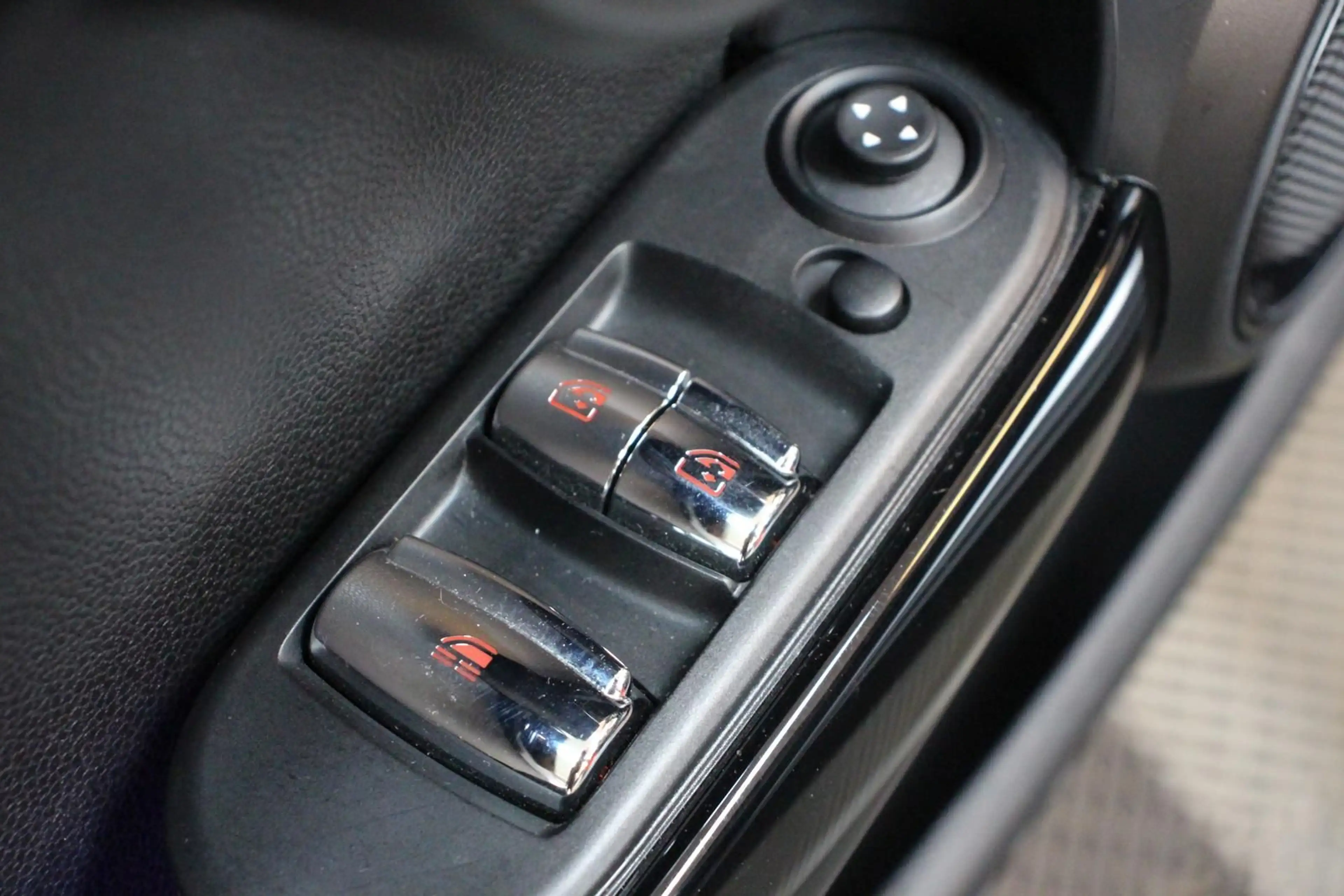 MINI Cooper Cabrio 1.5 Aut. NAVI TEMP BT LEDER 1.HAND — photo 10