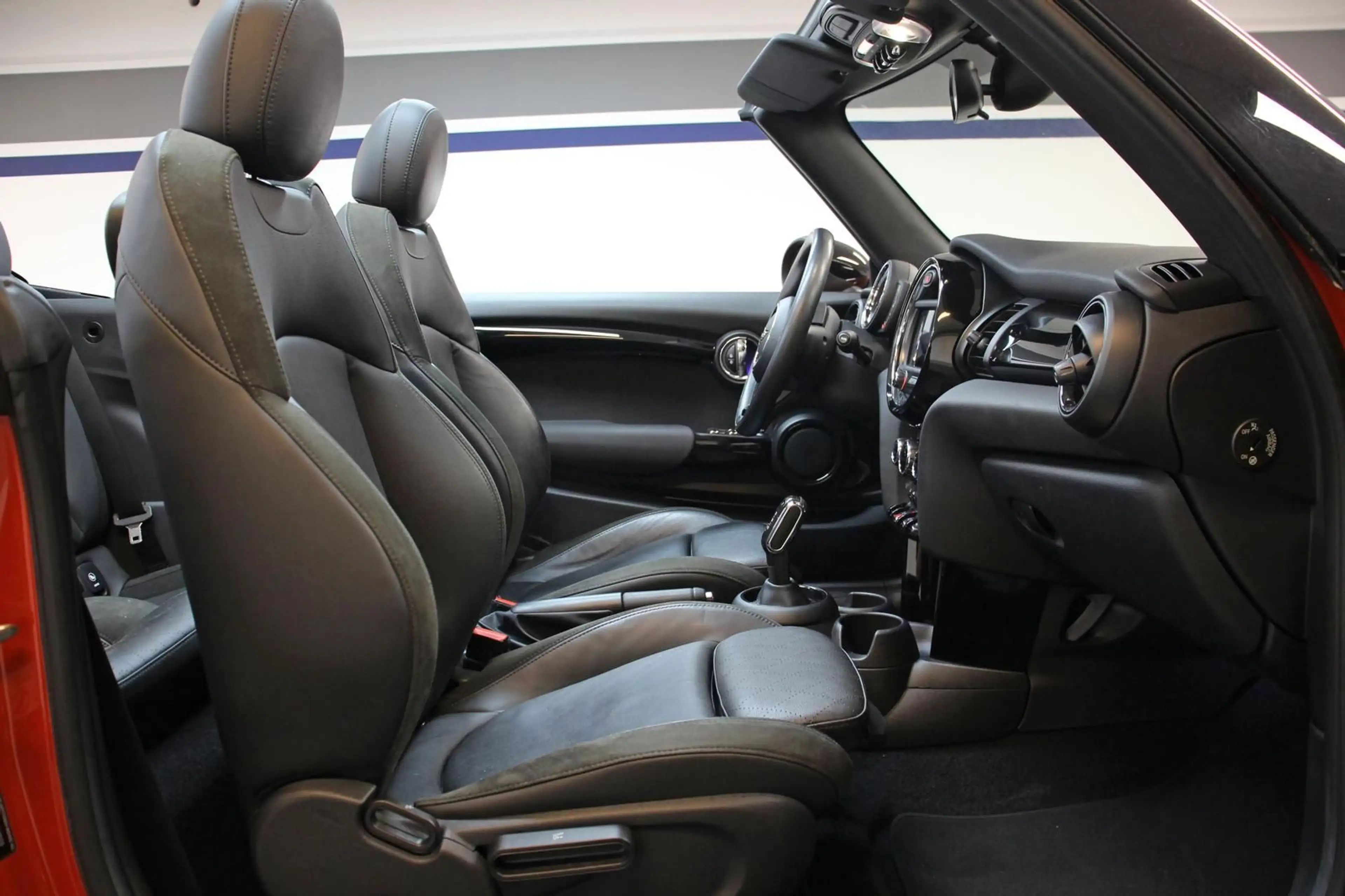 MINI Cooper Cabrio 1.5 Aut. NAVI TEMP BT LEDER 1.HAND — photo 13