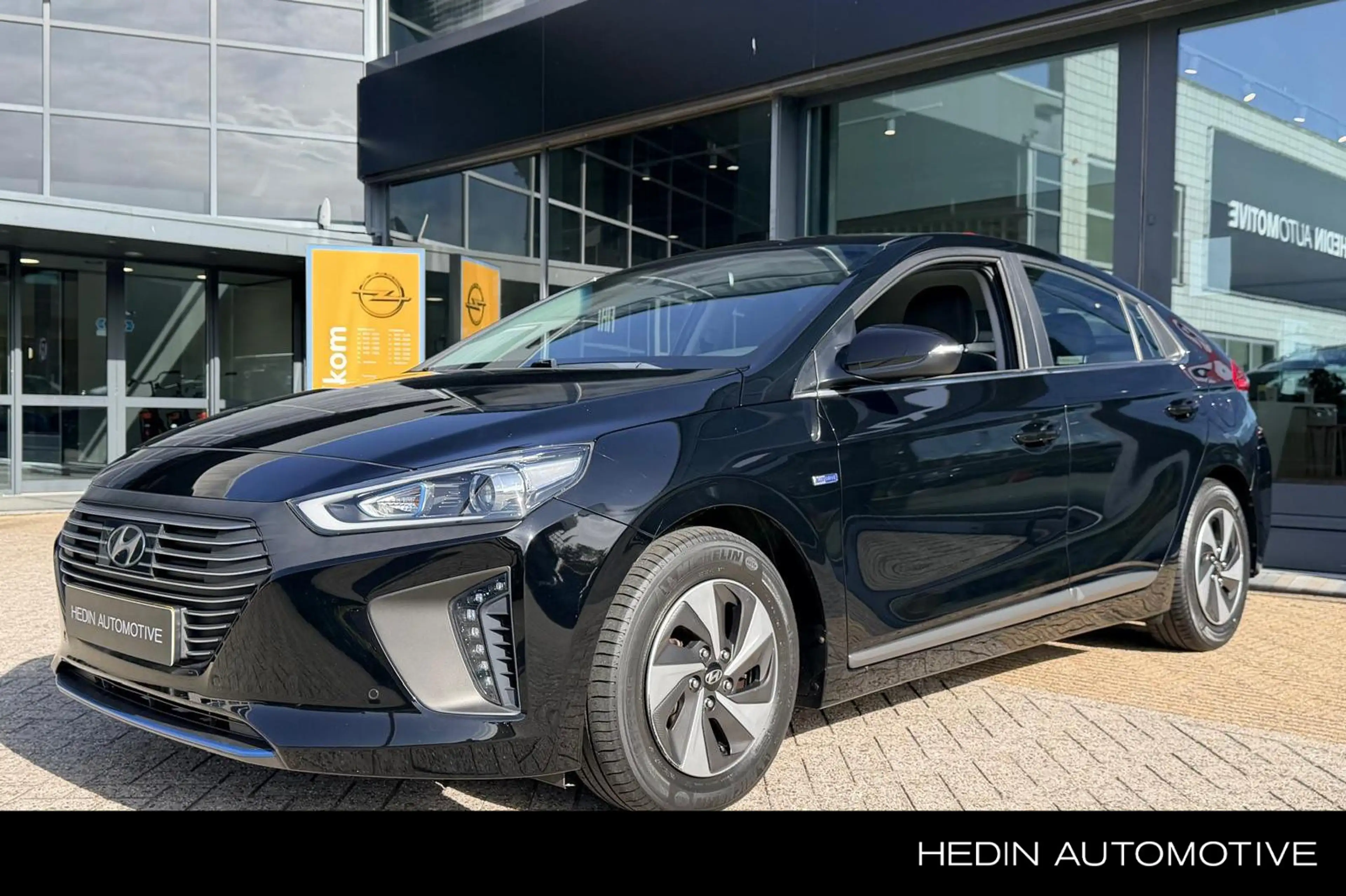 Hyundai IONIQ 1.6 GDi Hybrid Comfort | Navigatie | Camera | Clim