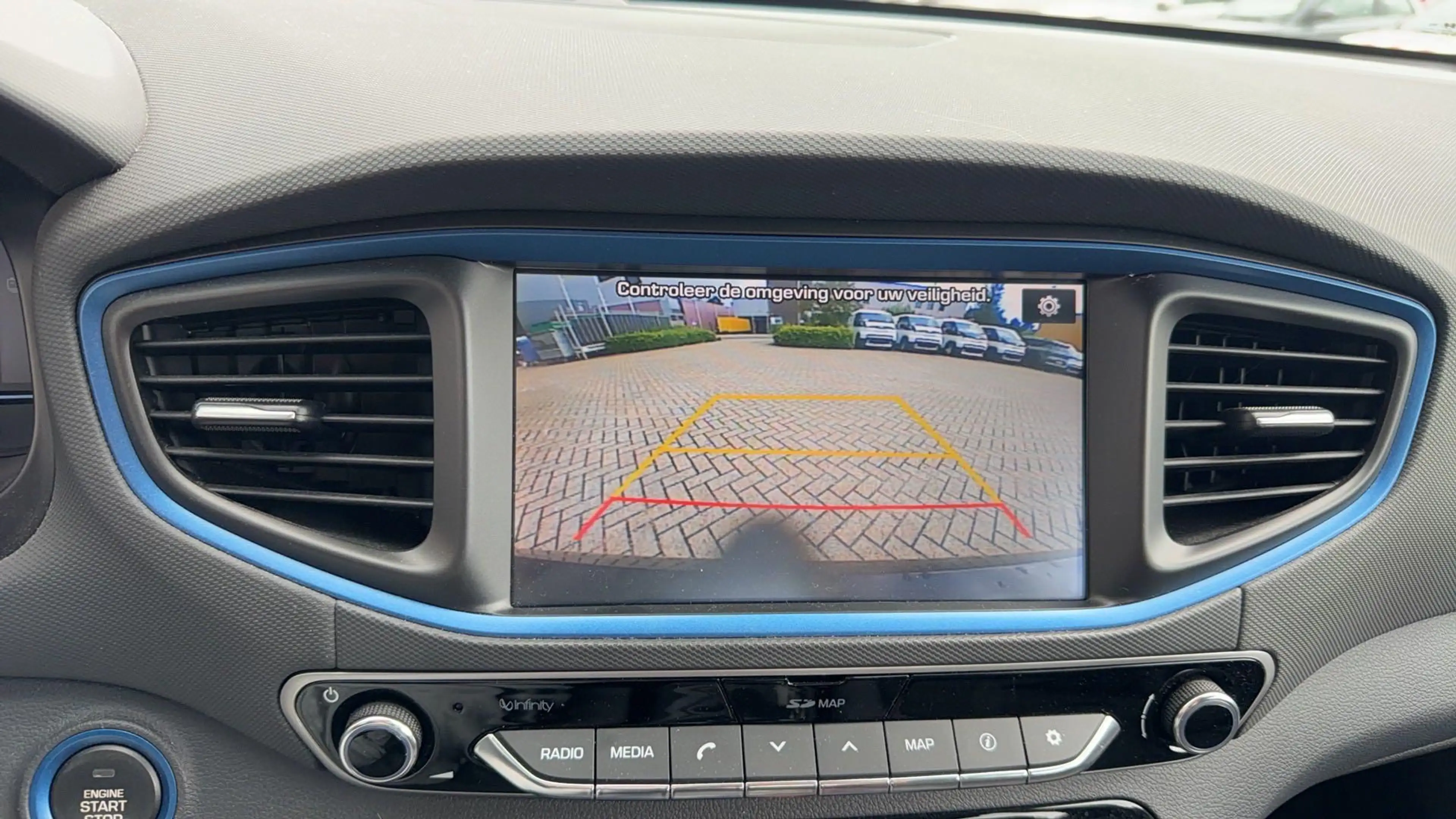 Hyundai IONIQ 1.6 GDi Hybrid Comfort | Navigatie | Camera | Clim — photo 13