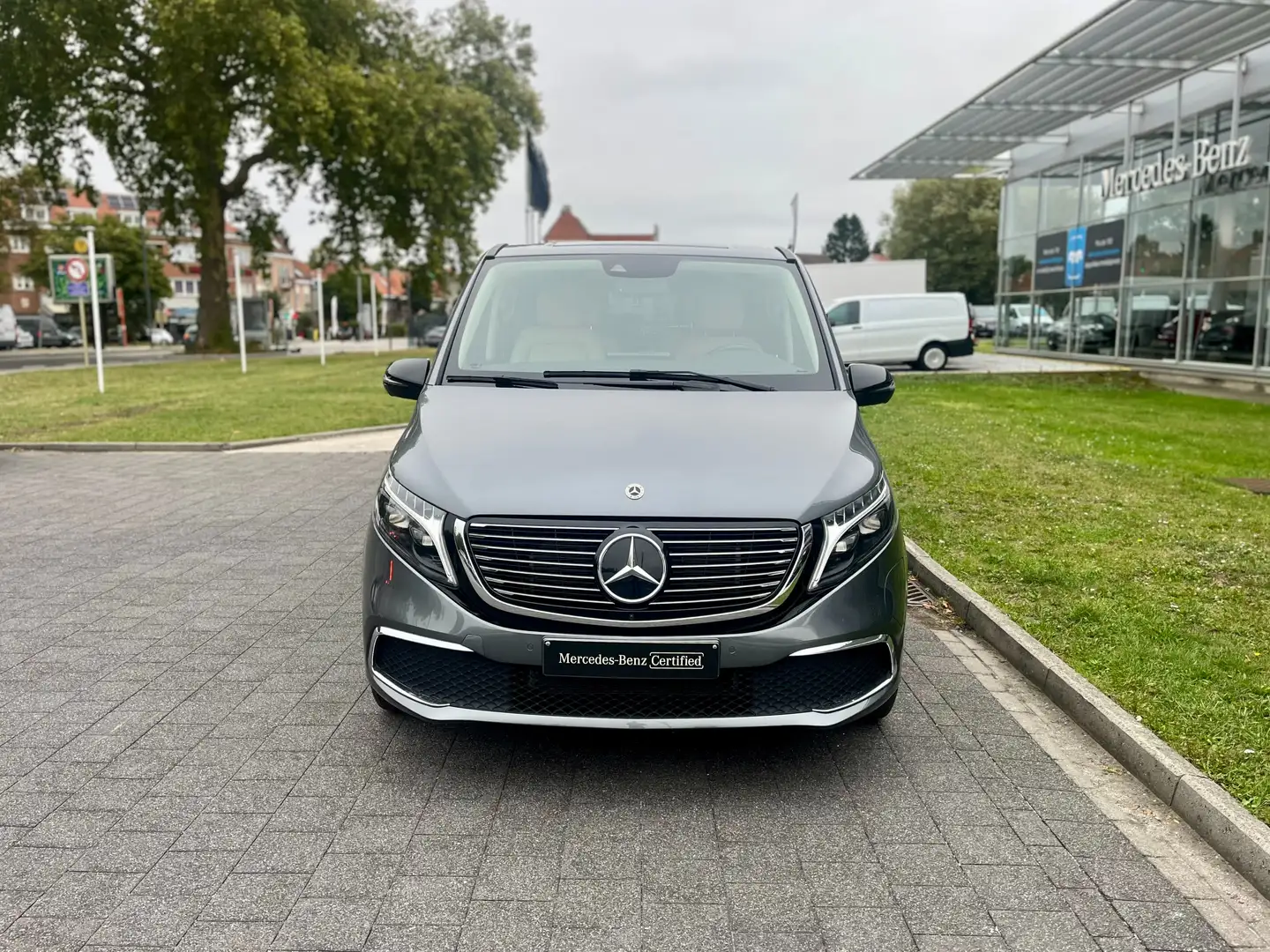 Mercedes-Benz EQV 300 EQV L3 90 kWh 300 Gris - 2
