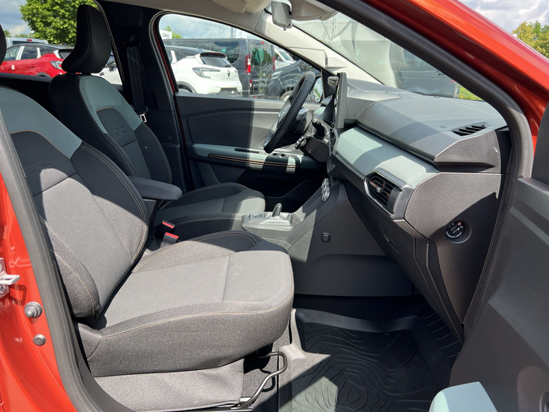 Dacia Jogger ECO-G 120 auto Extreme 5-S Winterpaket+RFK — photo 9