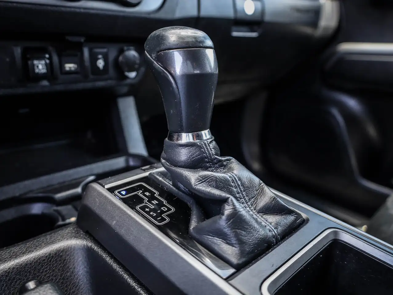 Toyota Tacoma снимка Toyota Tacoma