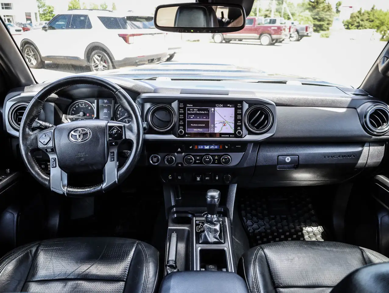 Toyota Tacoma снимка Toyota Tacoma