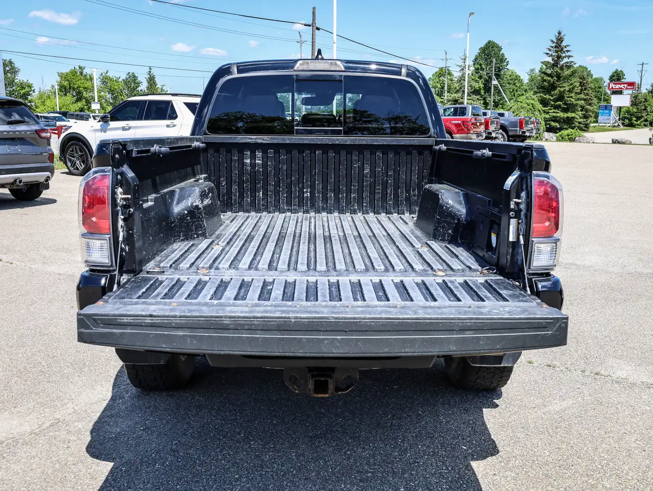 Toyota Tacoma снимка Toyota Tacoma