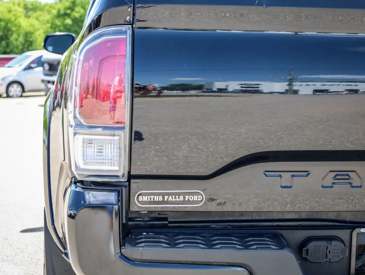 Toyota Tacoma снимка Toyota Tacoma