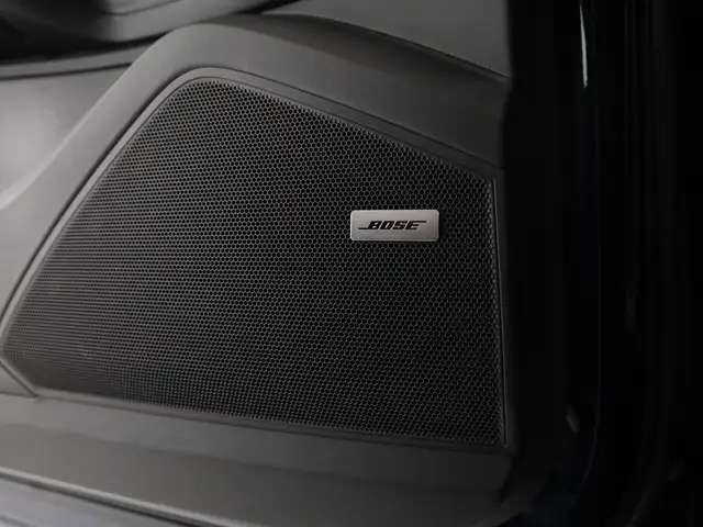 Porsche Cayenne view 17