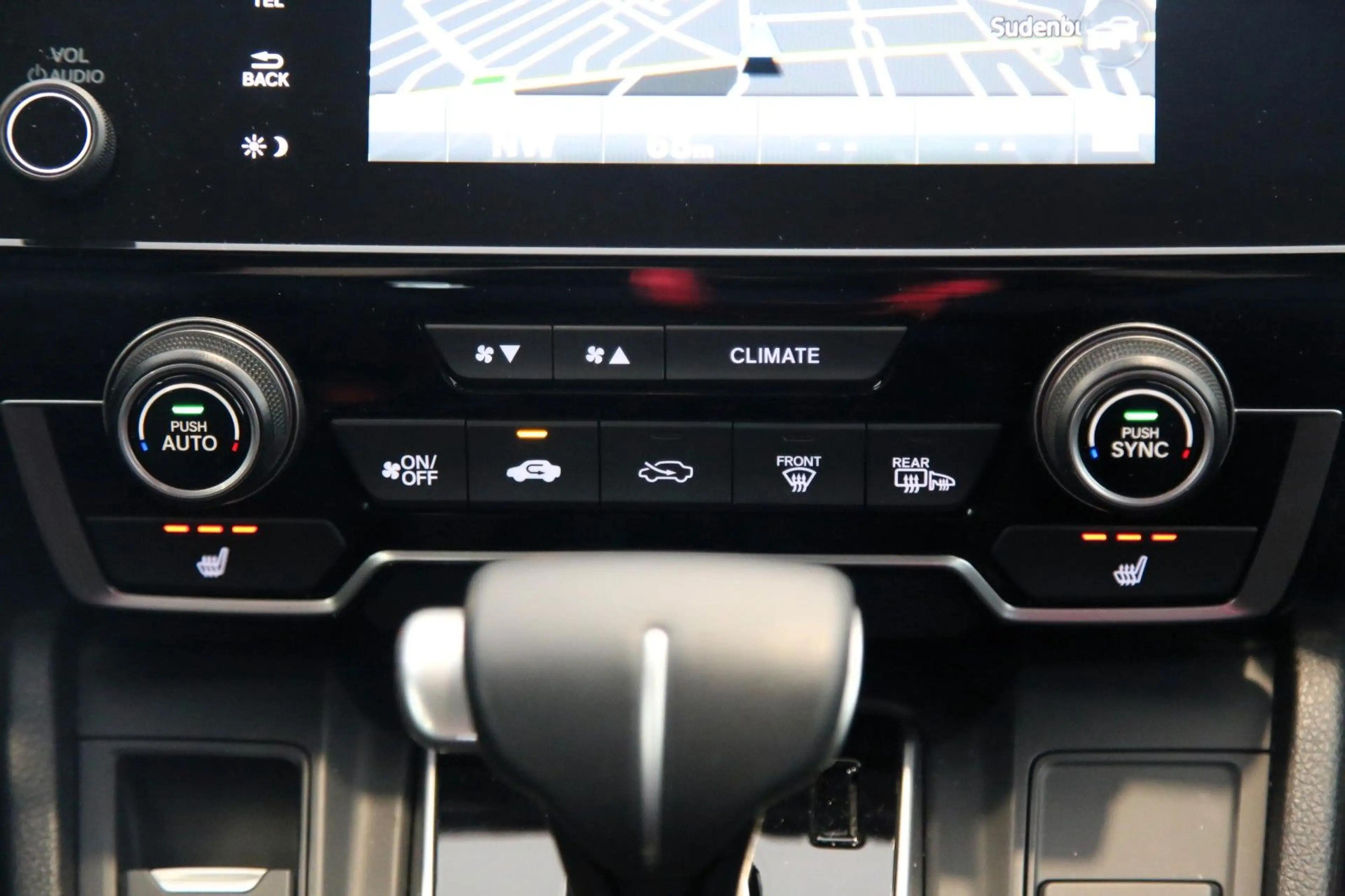Honda CR-V 1.5 T 4WD Elegance RFK PDC DAB Navi — photo 13