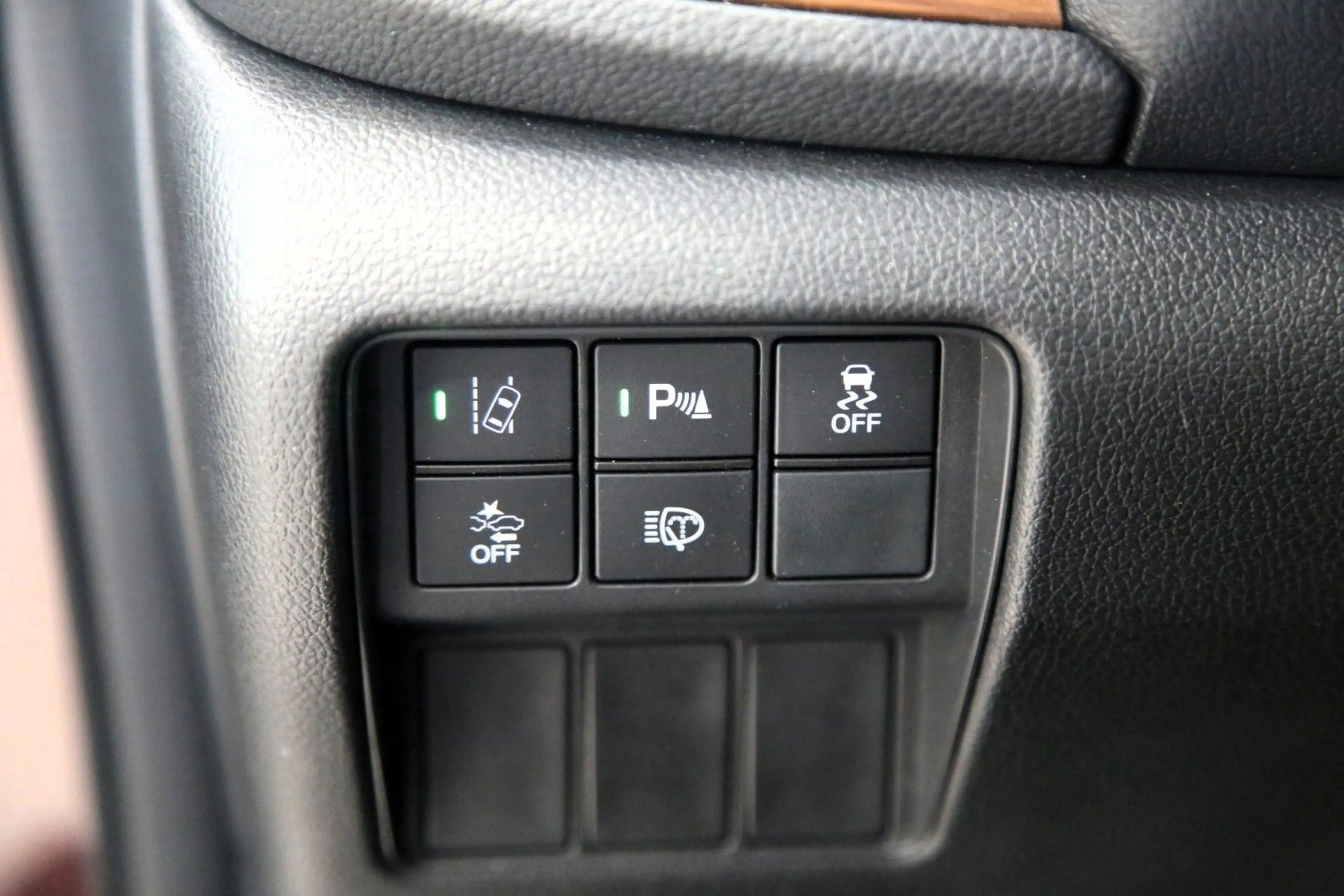 Honda CR-V 1.5 T 4WD Elegance RFK PDC DAB Navi — photo 19