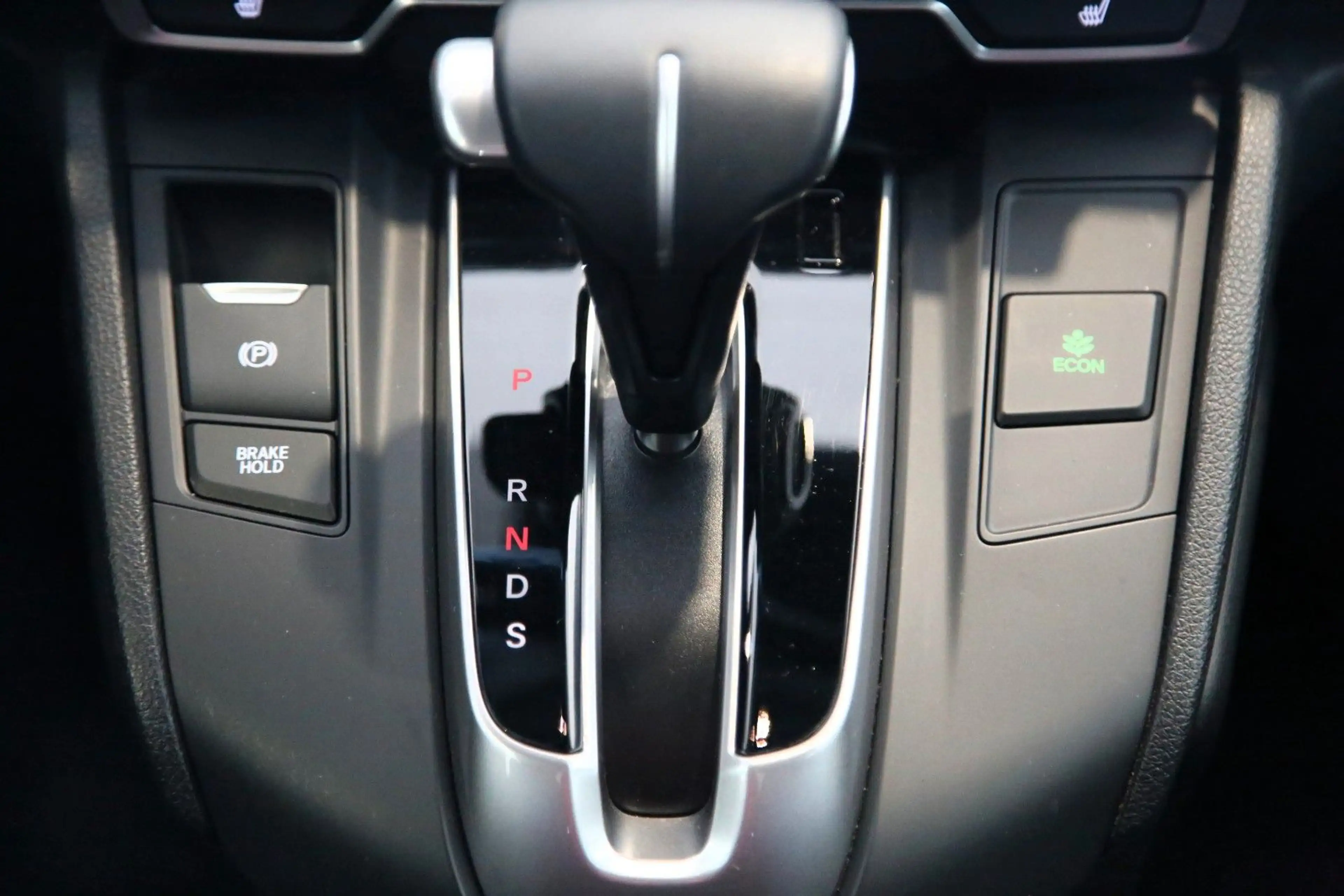 Honda CR-V 1.5 T 4WD Elegance RFK PDC DAB Navi — photo 14