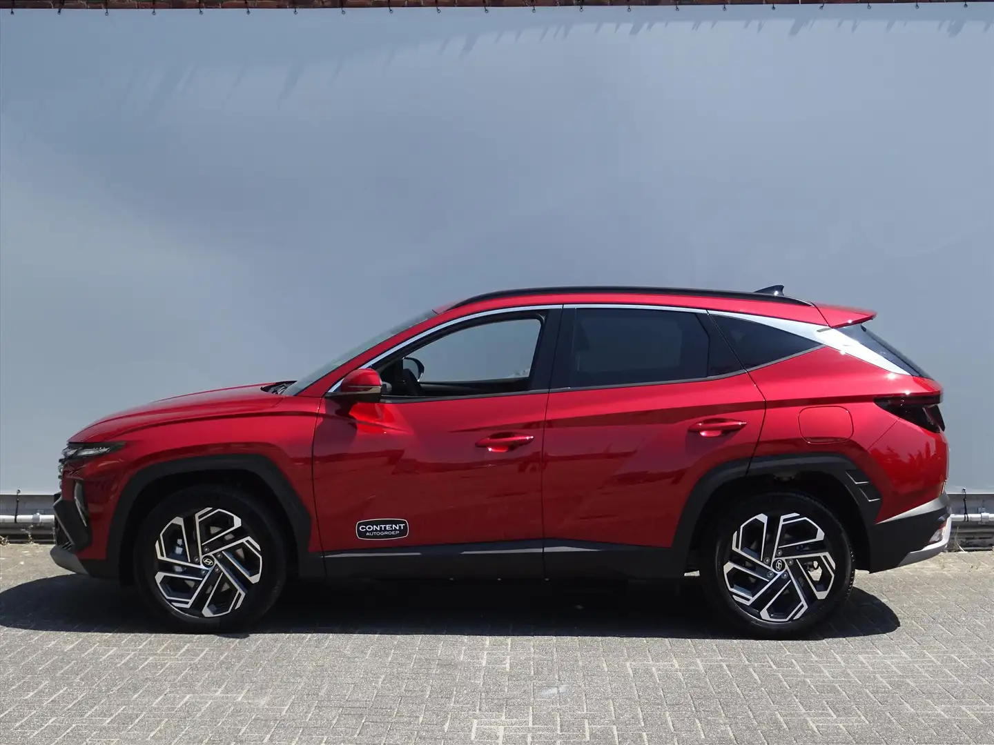 Hyundai TUCSON 1.6 T-GDi PHEV 252pk 2WD Aut Comfort Rood - 2